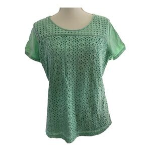 Women’s Croft And Barrow Green Double Layer Short Sleeve With Eyelet Detailing